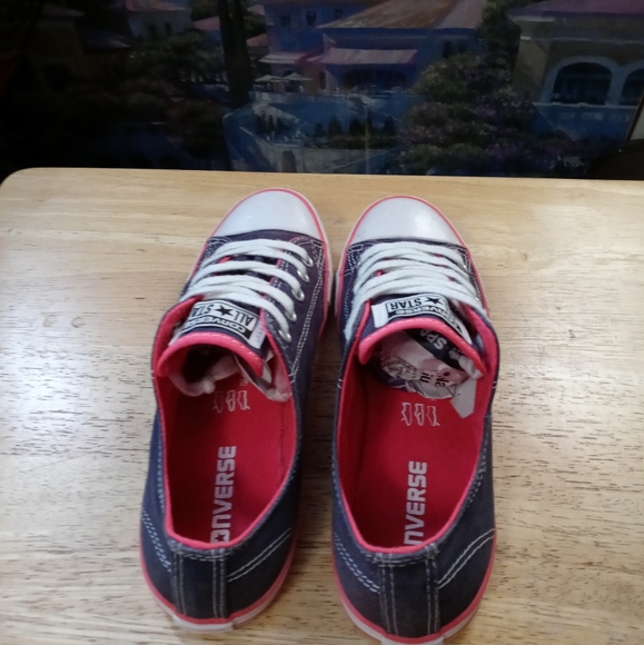 🏀😘CONVERSE ALL STAR LADY WEAR⛵SIZE 6,PINK,BLACK,WHITE COLOR.🌅 - Picture 16 of 16